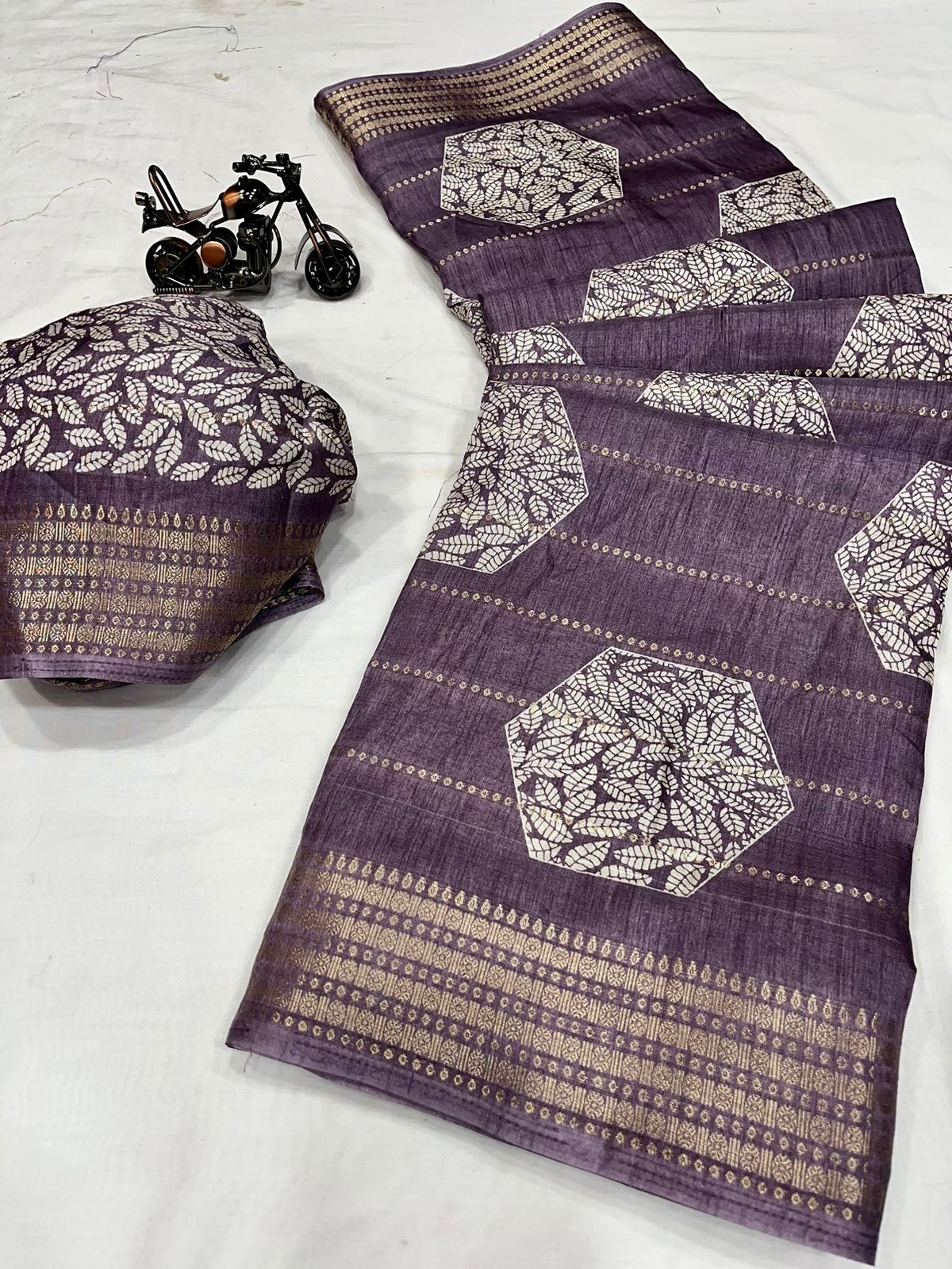 Wow Non Catalogue Super Dola Silk Saree Catalogue